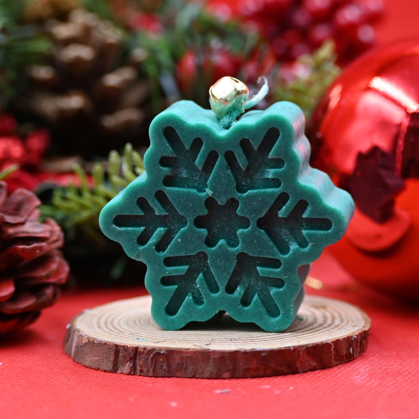Snowflake Candle (Green)