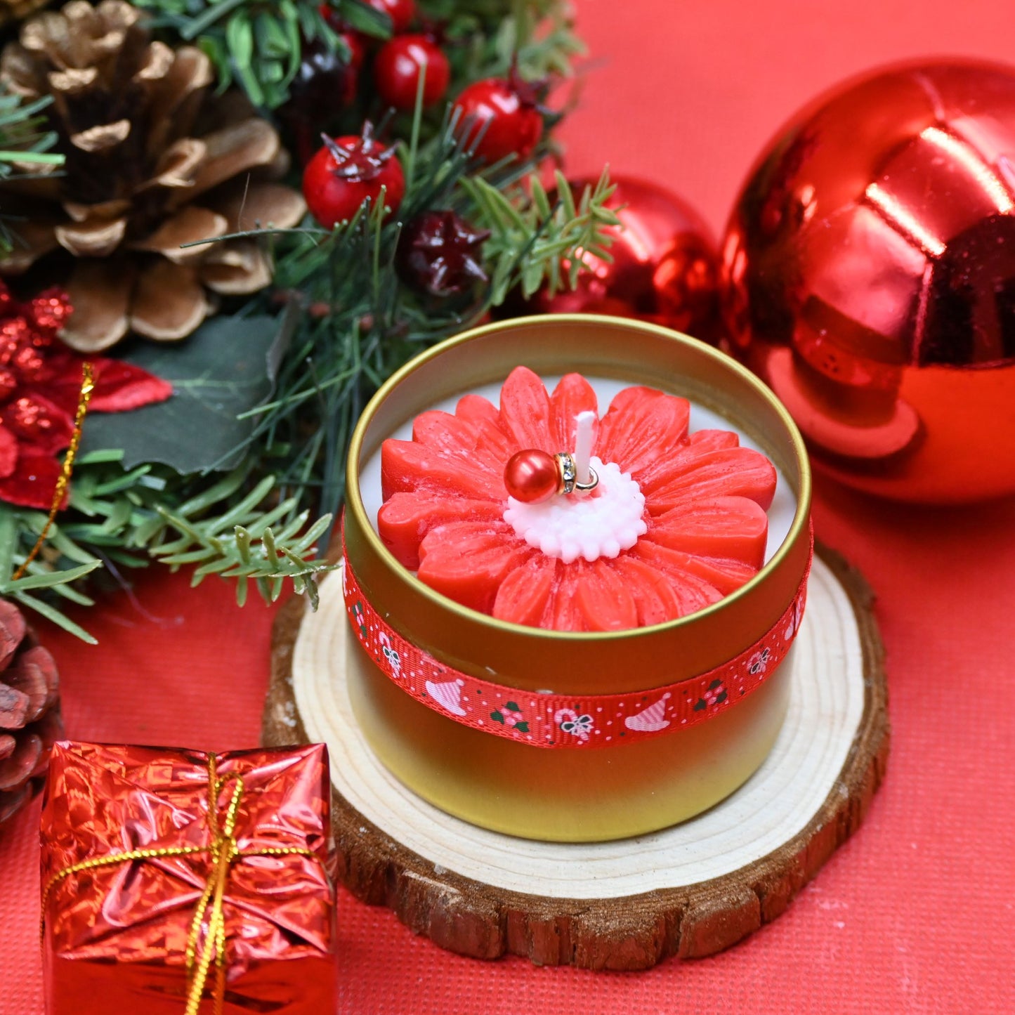 Flower Theme Christmas Candle (Red)