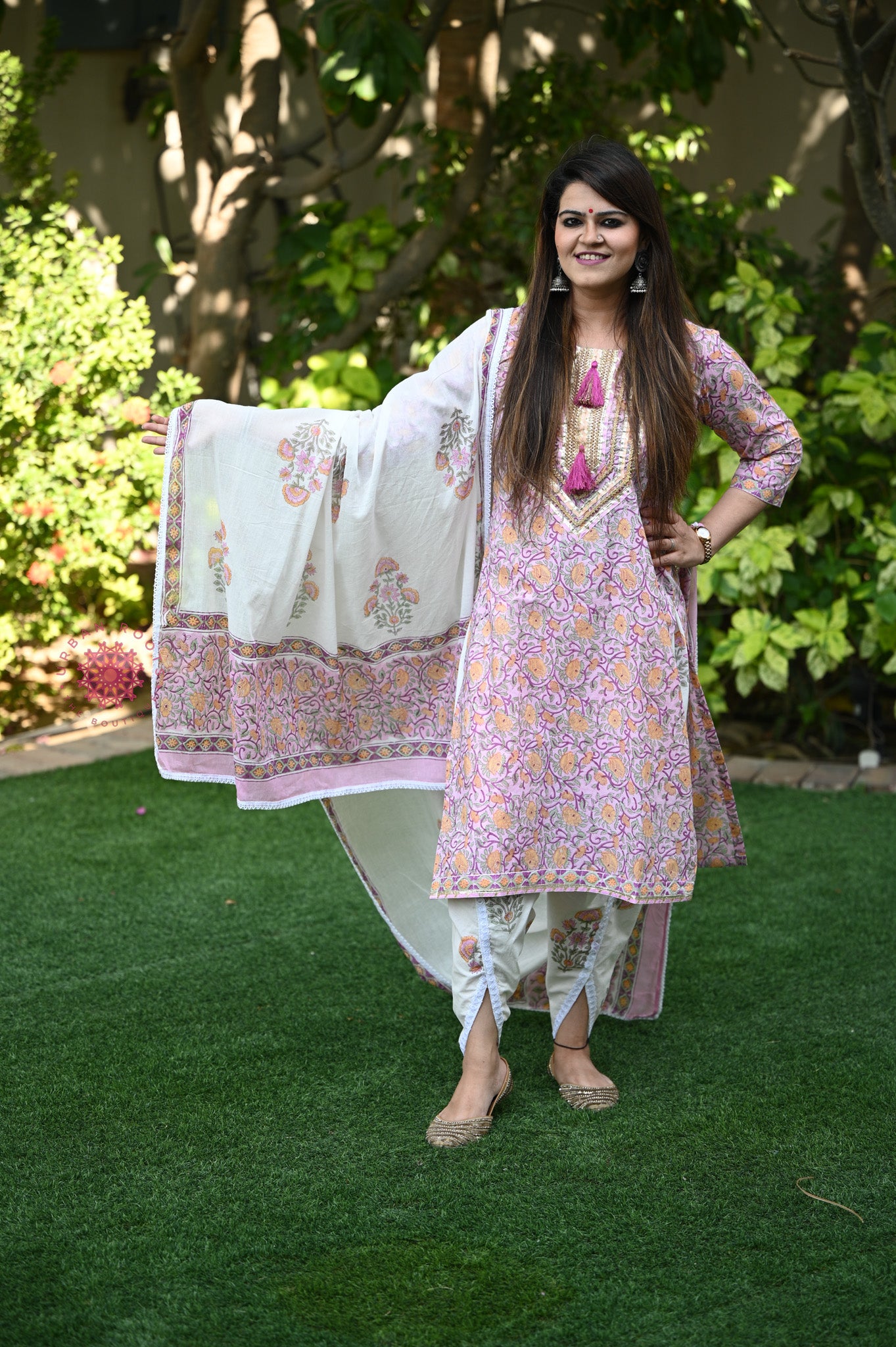 Block Printed Suit With Tulip Pants - Urban Roots