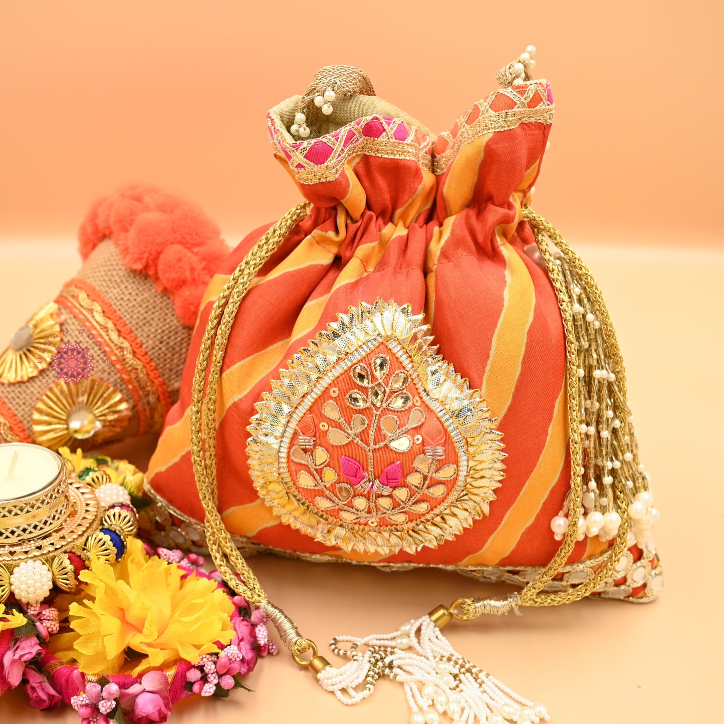 Festive Hand Potli / Hand Purse - Urban Roots