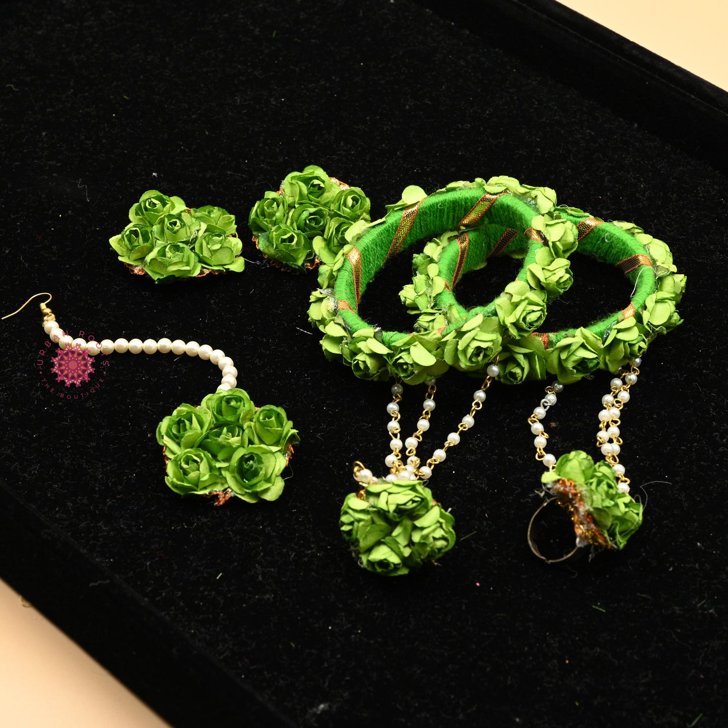 Gota Floral Jewellery Set Green - Urban Roots
