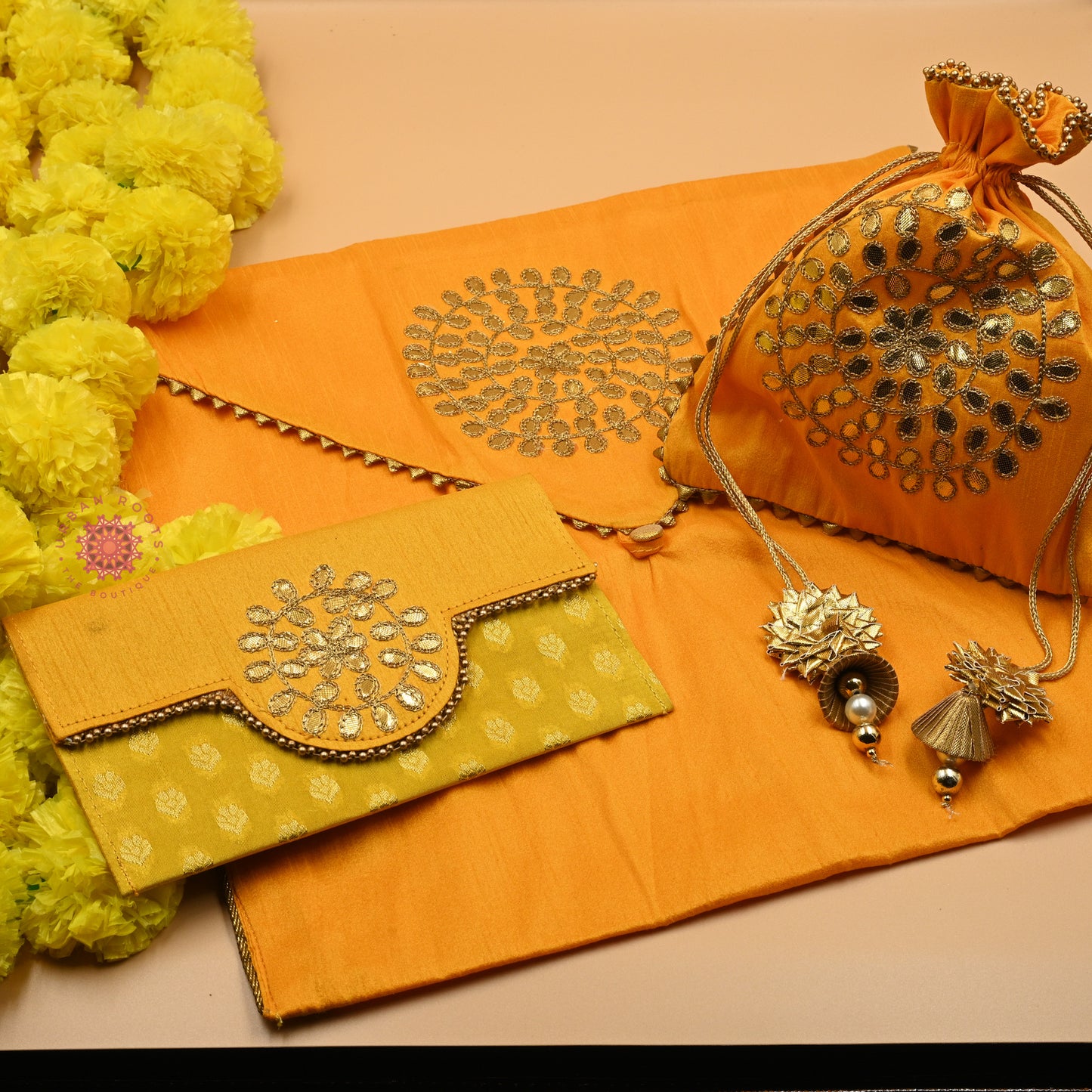 Festive Gift Packing - Urban Roots