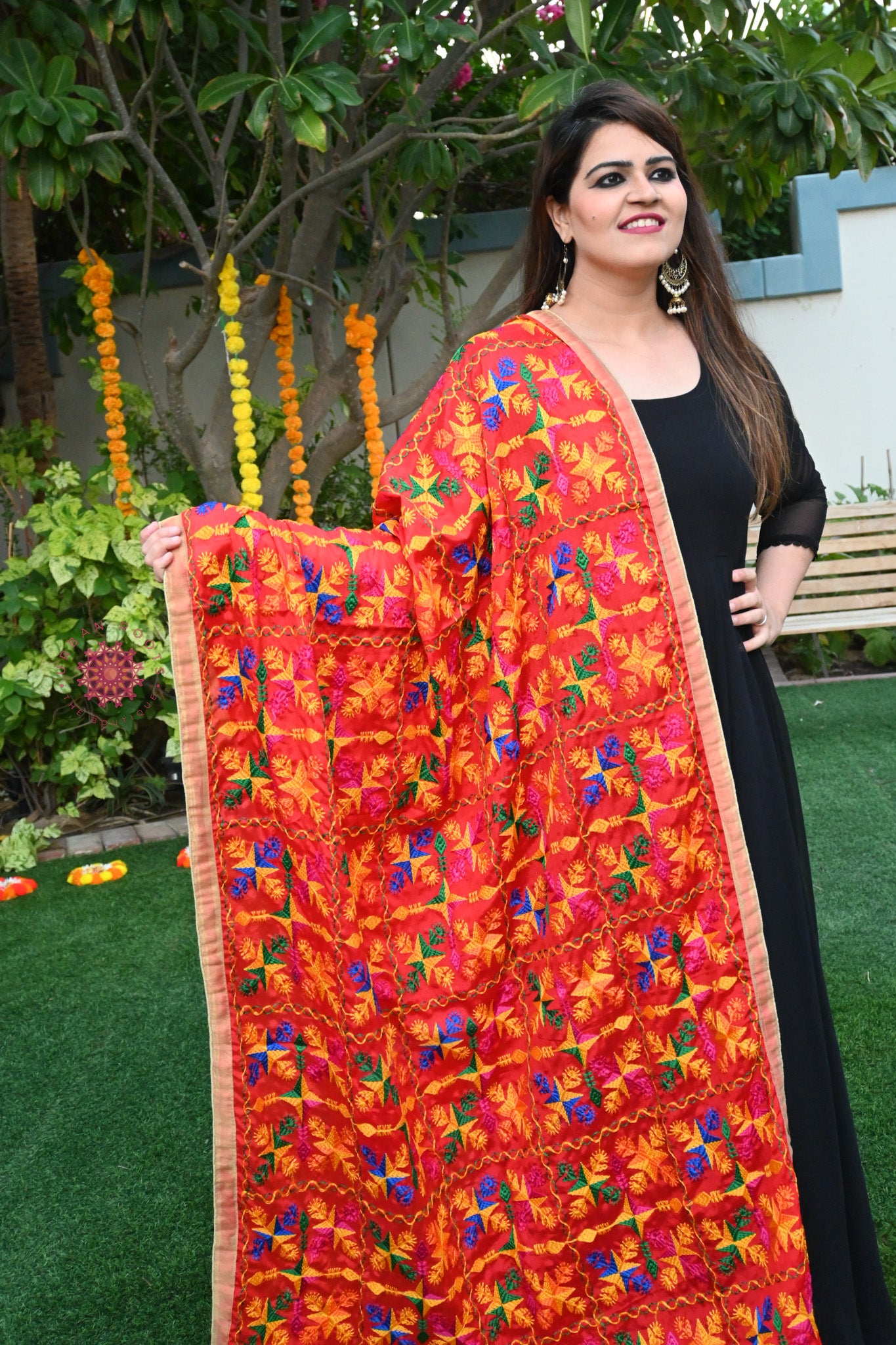 Chinon Phulkari Dupatta - Urban Roots
