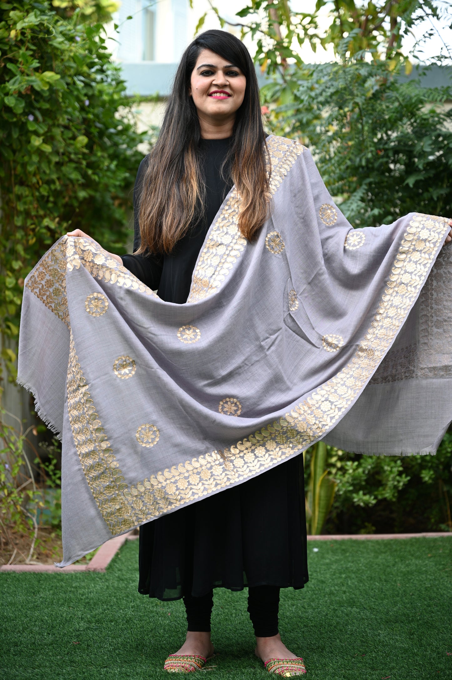 Pashmina Silk Gota Patti Stole - Urban Roots