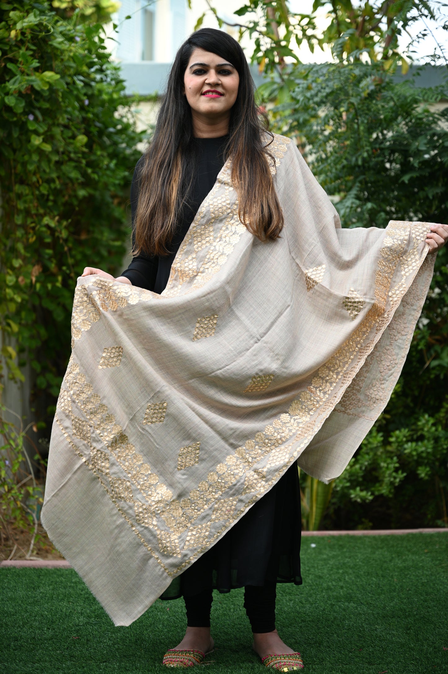 Pashmina Silk Gota Patti Stole - Urban Roots