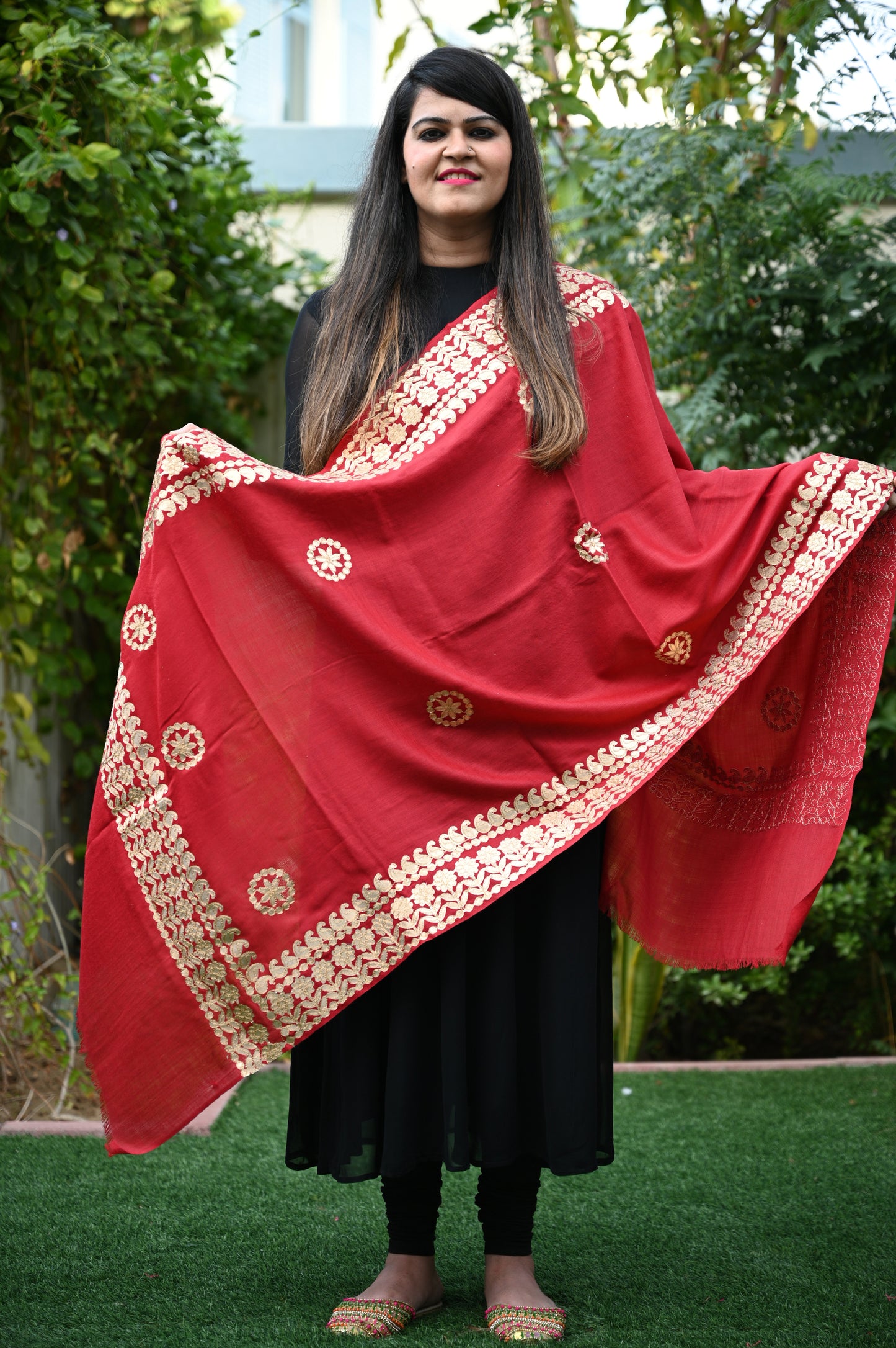 Pashmina Silk Gota Patti Stole - Urban Roots