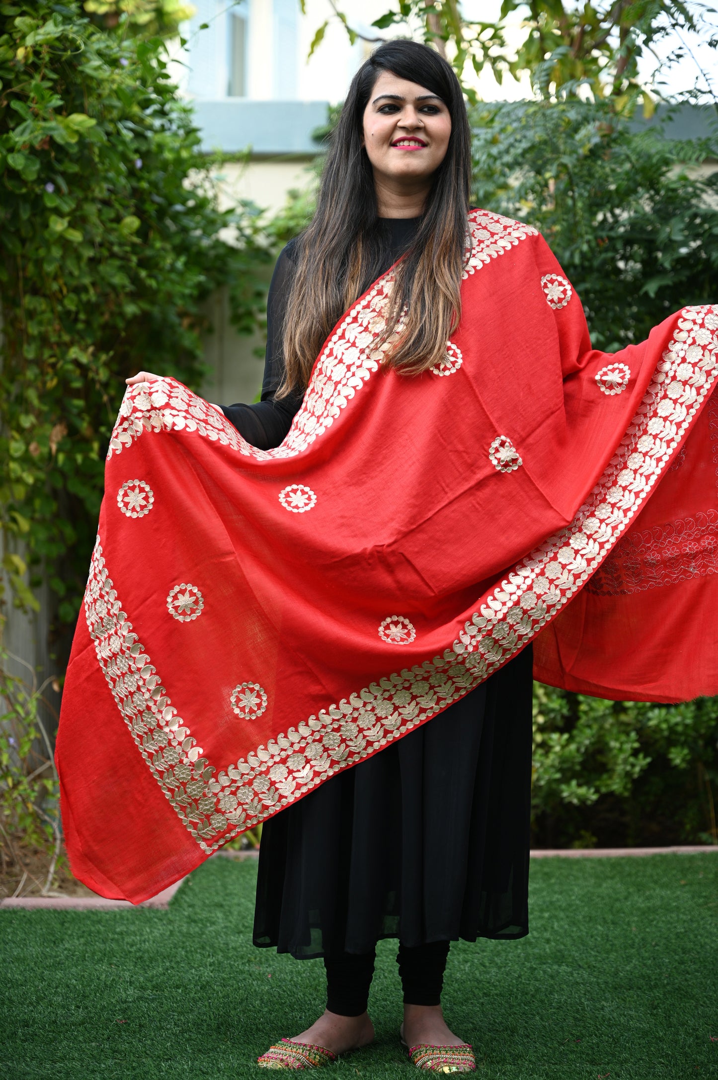 Pashmina Silk Gota Patti Stole - Urban Roots