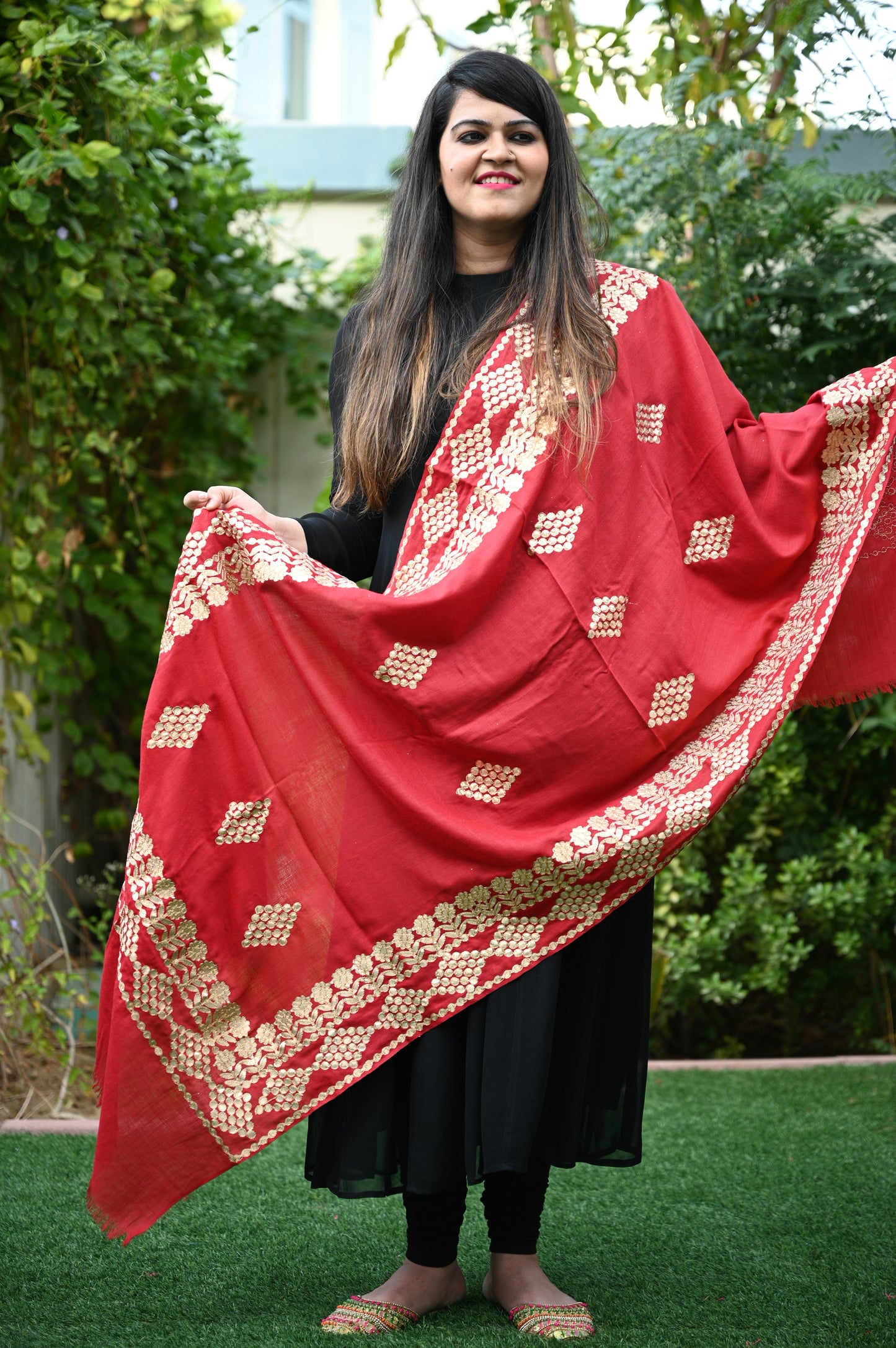 Pashmina Silk Gota Patti Stole - Urban Roots