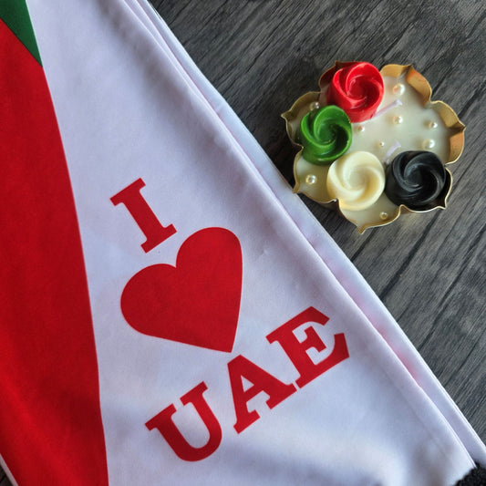 UAE National Day Roses Theme Candle