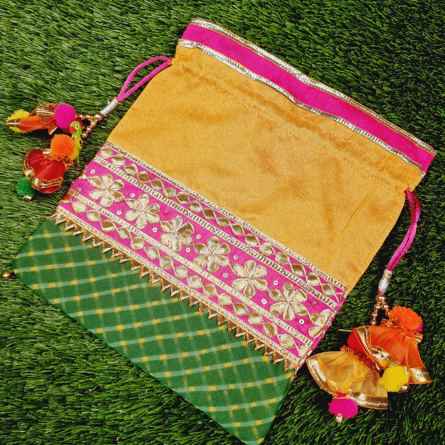 Lehriya Potli Gifting Bag Yellow