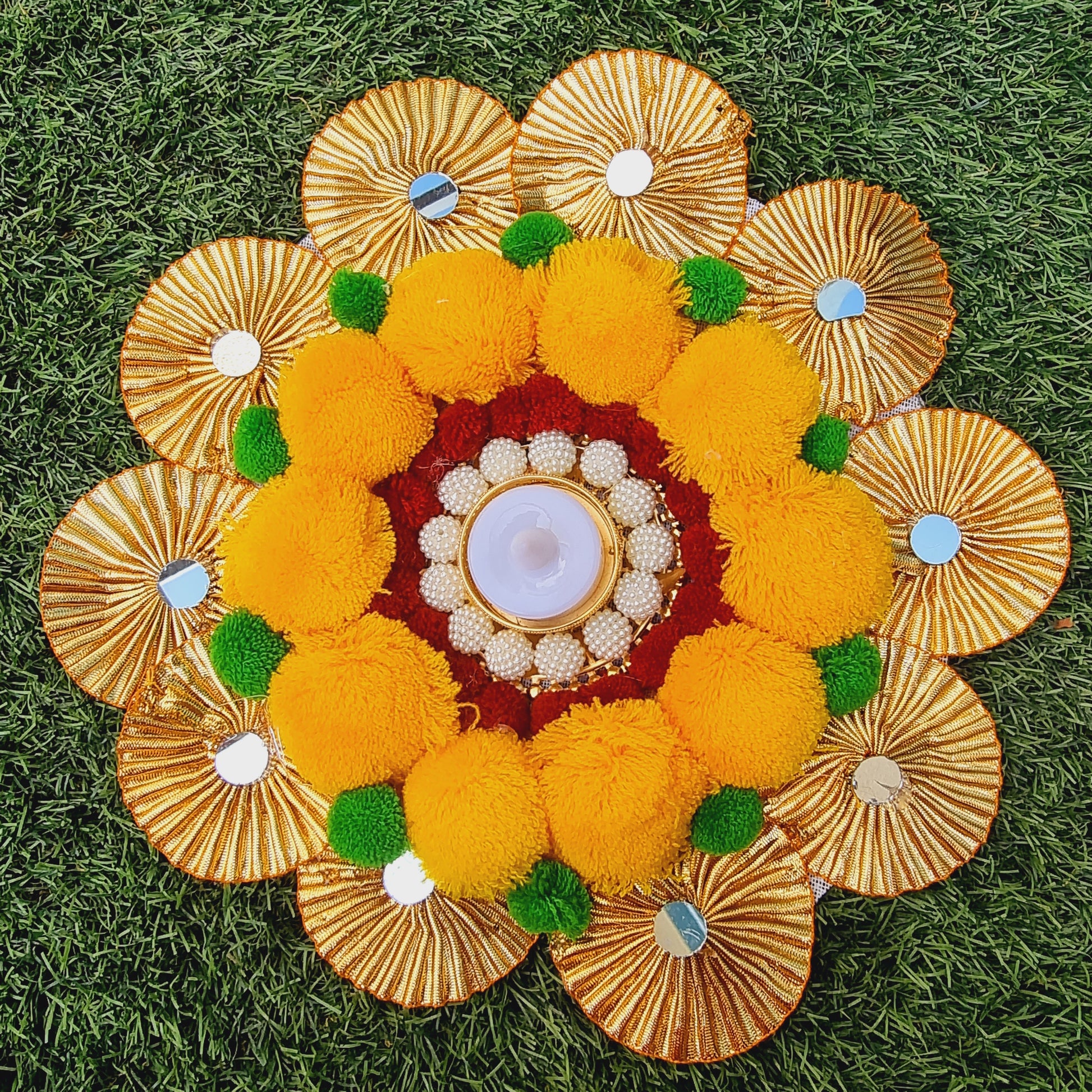 Rangoli Mat With Tea Light Holder - Urban Roots