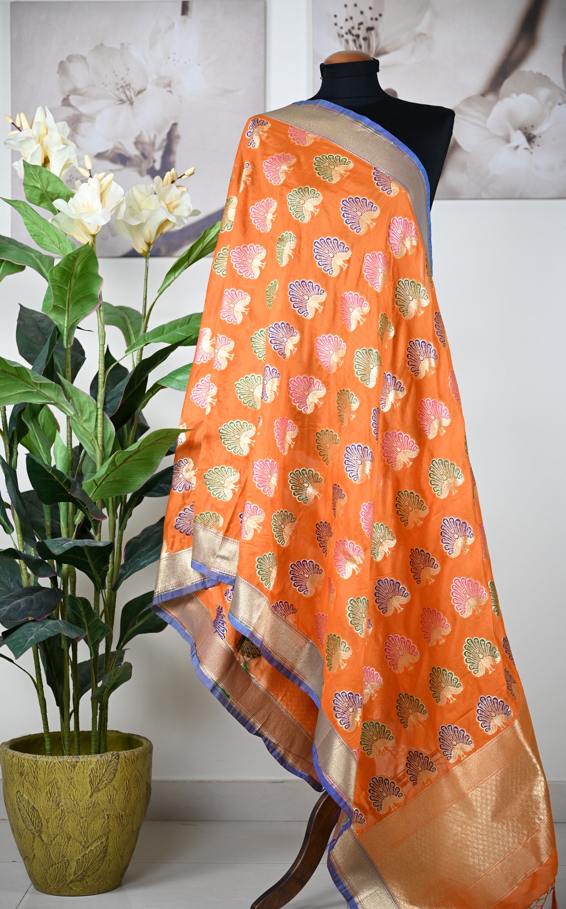 Banarasi Silk Dupatta - Urban Roots