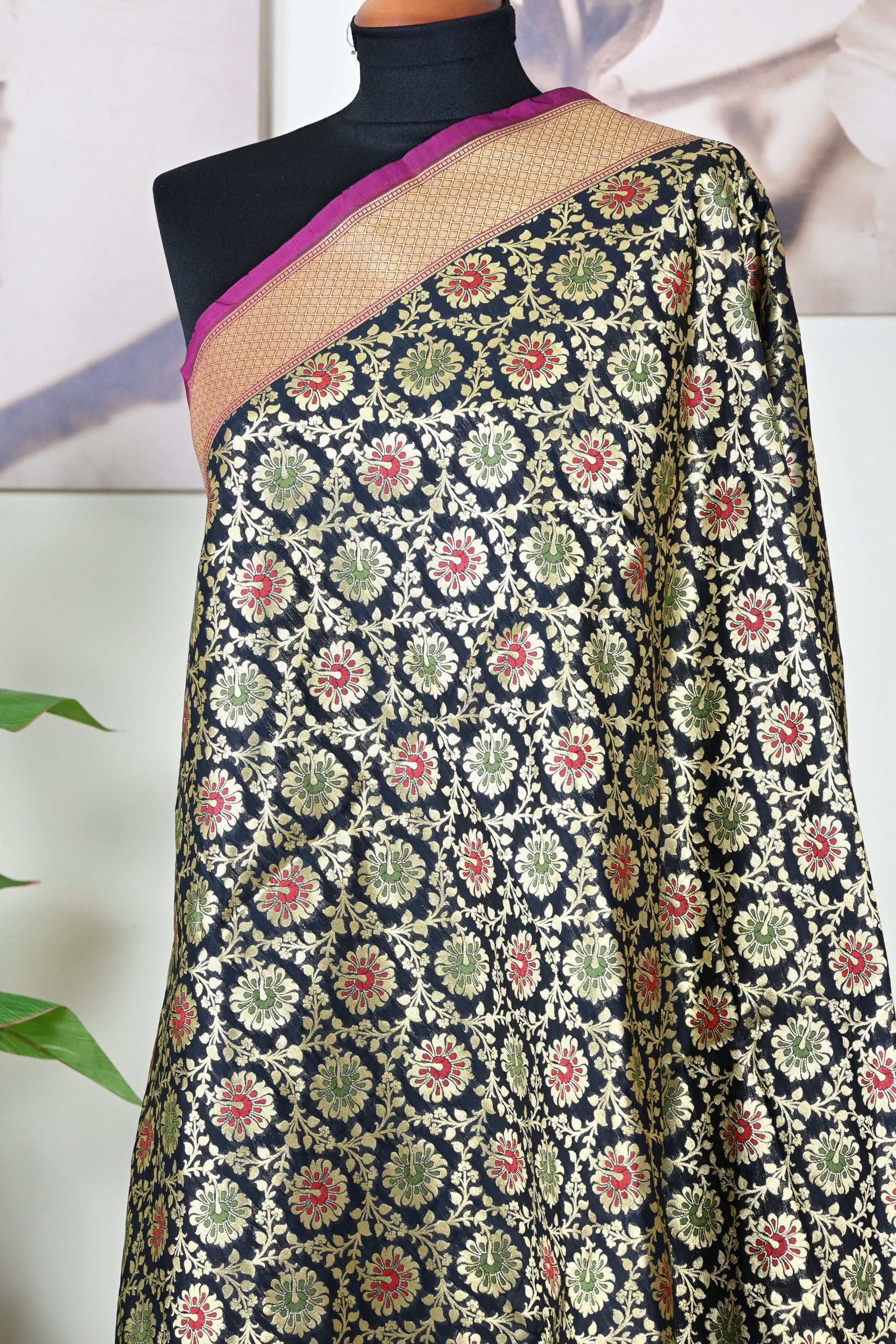 Banarasi Silk Dupatta - Urban Roots