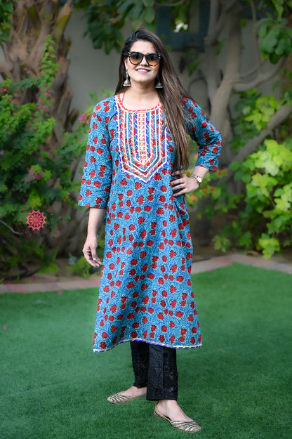 Block Printed Stitched Cotton Kurti With Gota / Lace Work