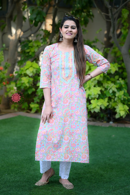 Block Printed Stitched Cotton Kurti With Gota / Lace Work