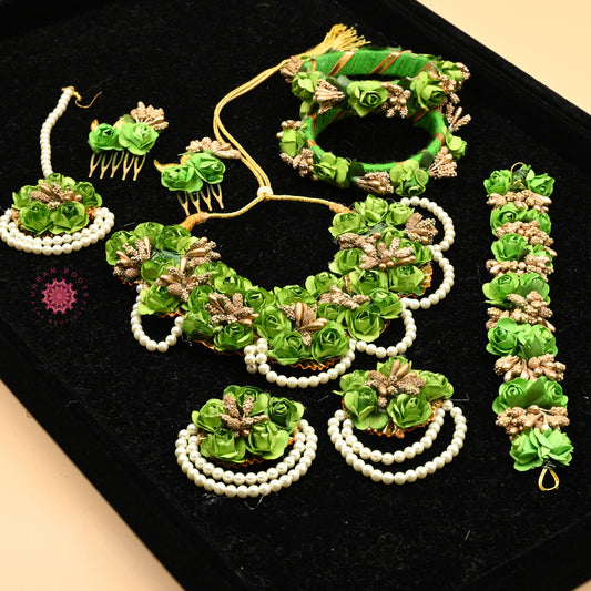 Gota Floral Jewellery Set Green - Urban Roots