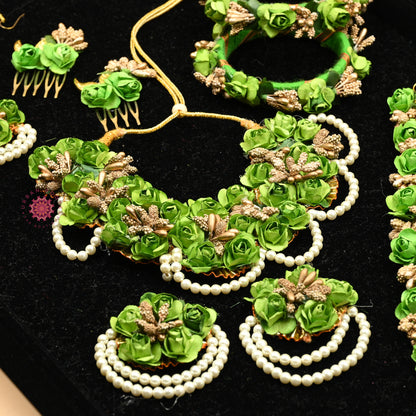 Gota Floral Jewellery Set Green - Urban Roots