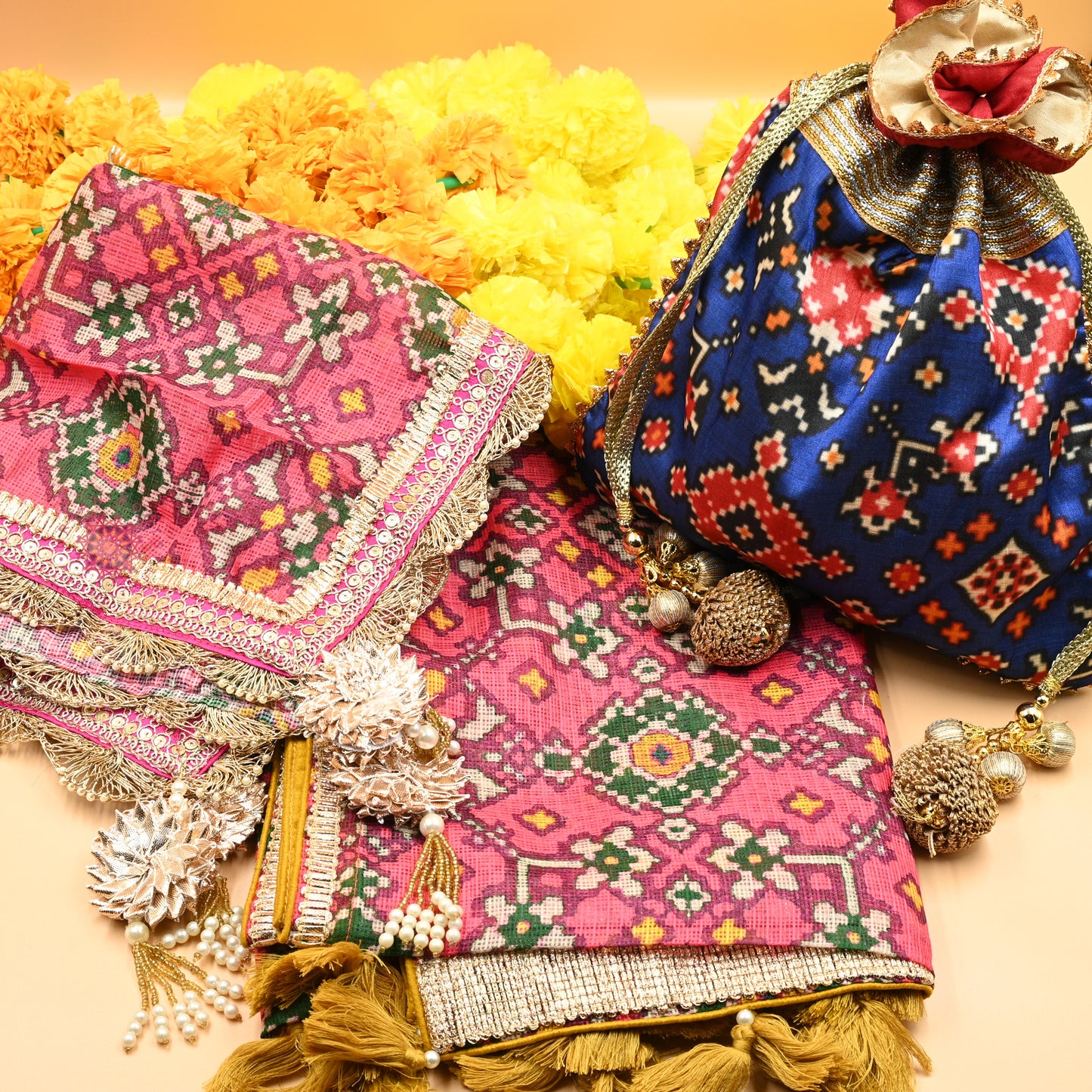 Patola Print Hand Potli Dupatta Thaal Cover Gift Set - Urban Roots